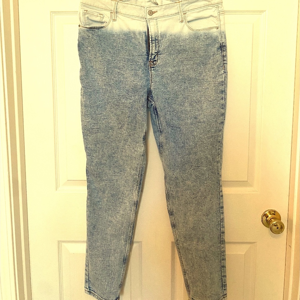 Ombre Old Navy Acid Wash Jeans